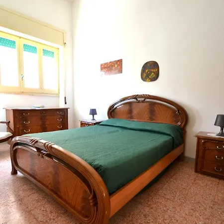 Luce With Air Conditioning For 5 Guests *