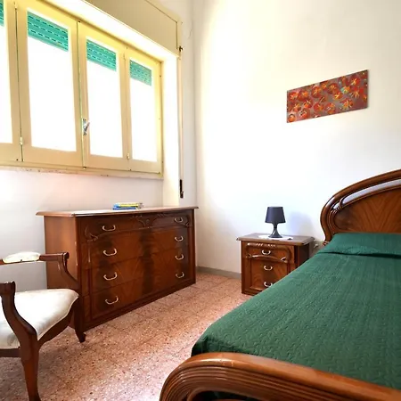 Luce With Air Conditioning For 5 Guests