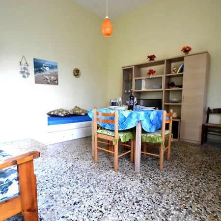 Luce With Air Conditioning For 5 Guests